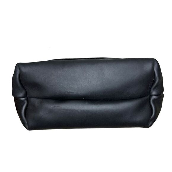 Portland Leather Medium Zip Black with Tan Handles - Picture 2 of 9